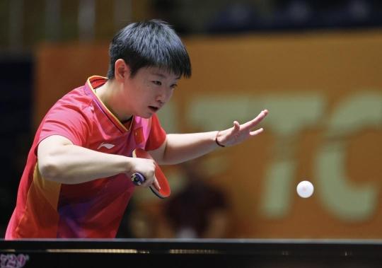 莫斯克拉在对阵小蜜蜂的比赛中伤退，阿森纳后防3人受伤