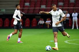 攻防两端都 攻防两端都