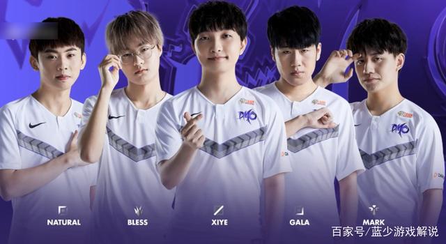 自己偶像在 自己偶像在