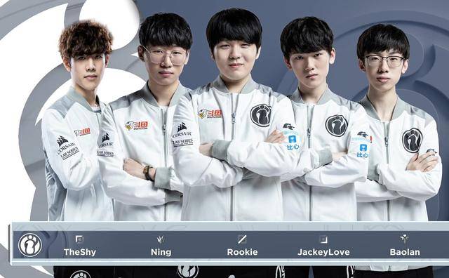 出射门的方 出射门的方